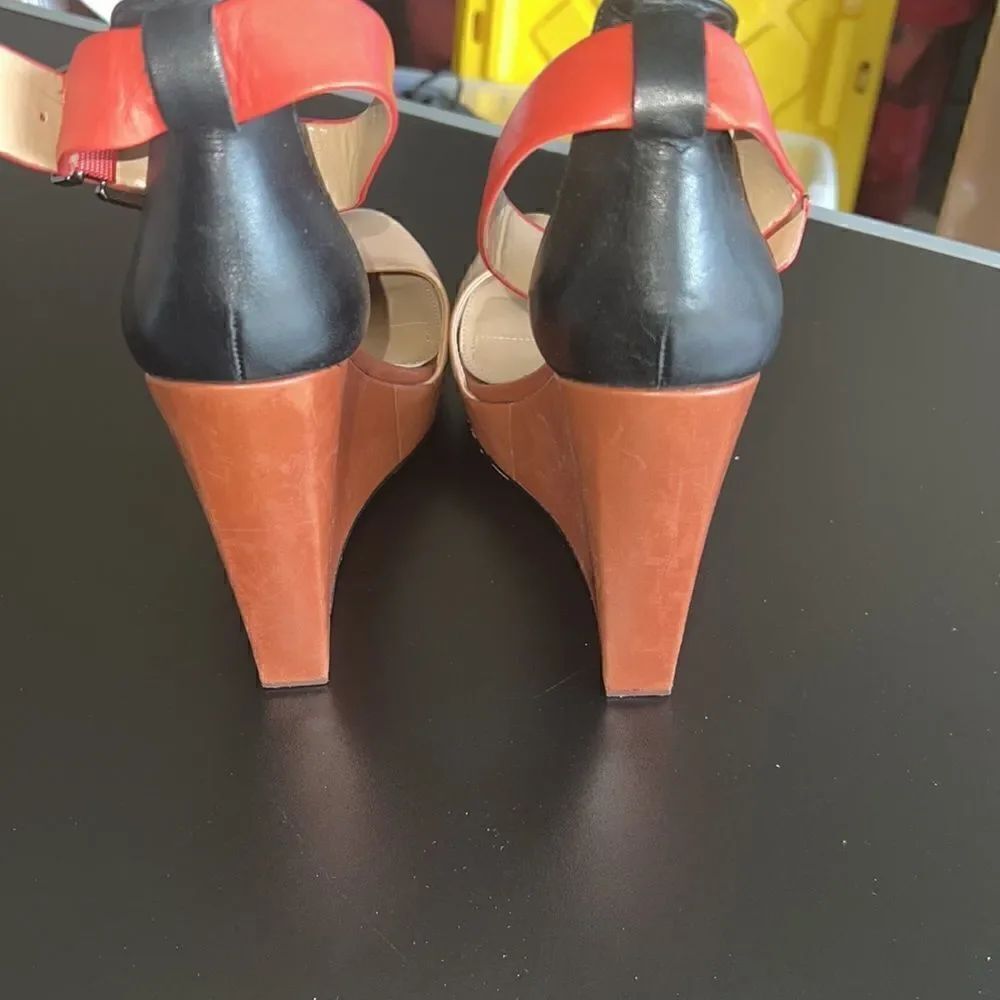 Multicolored wedges  - Picture 4 of 5